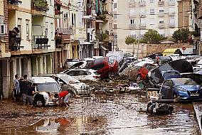 Death Toll Of Devastating Flash Floods In Eastern Spain Approaches 100