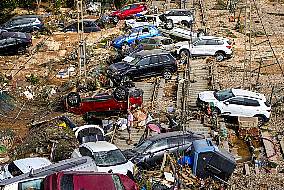 Search For Bodies After Flooding In Spain Claims At Least 140 Lives