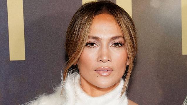 Jennifer Lopez: Women Hide Struggles From Their Children