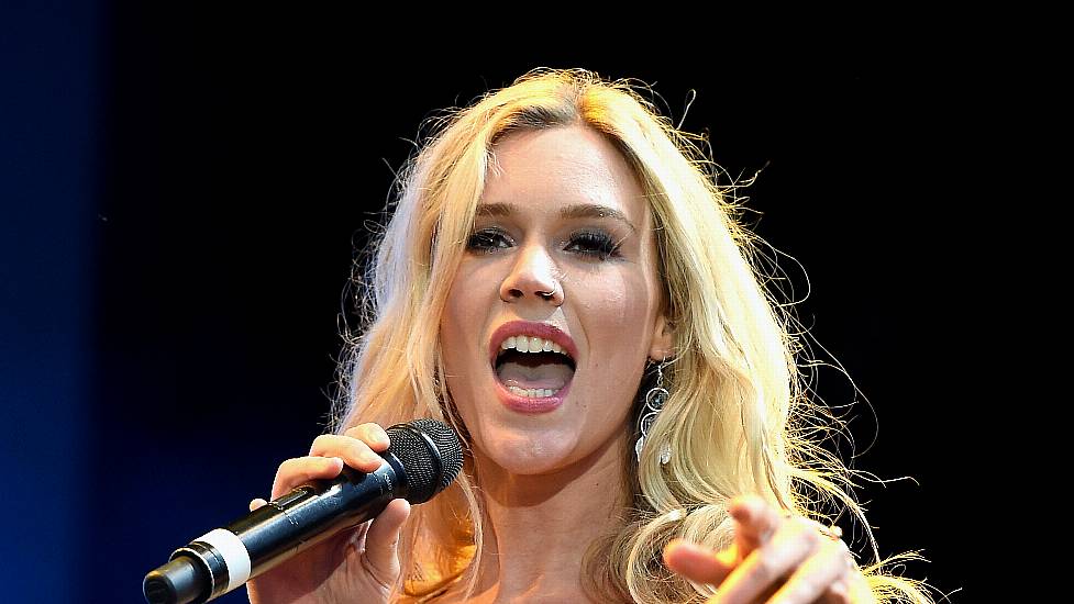 Joss Stone Annoys Viewers With Her Tips For Happiness