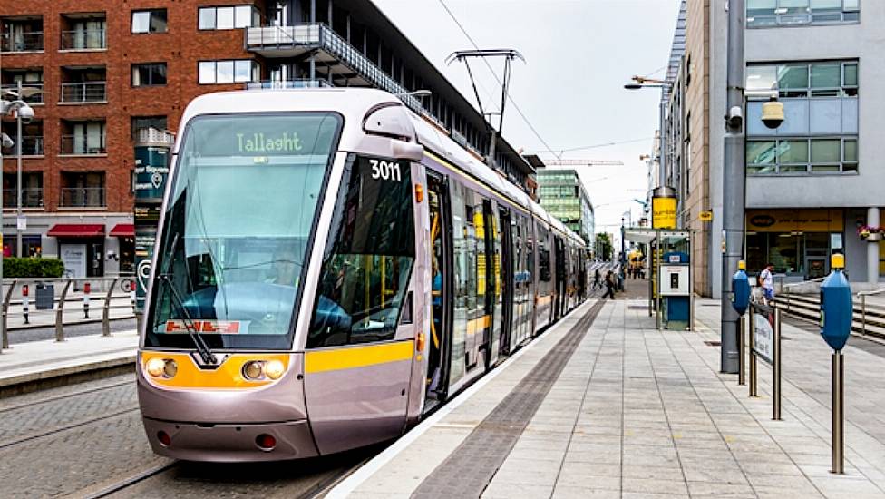 Gardaí Investigating After Protesters Instruct Luas Passengers To Remove Masks