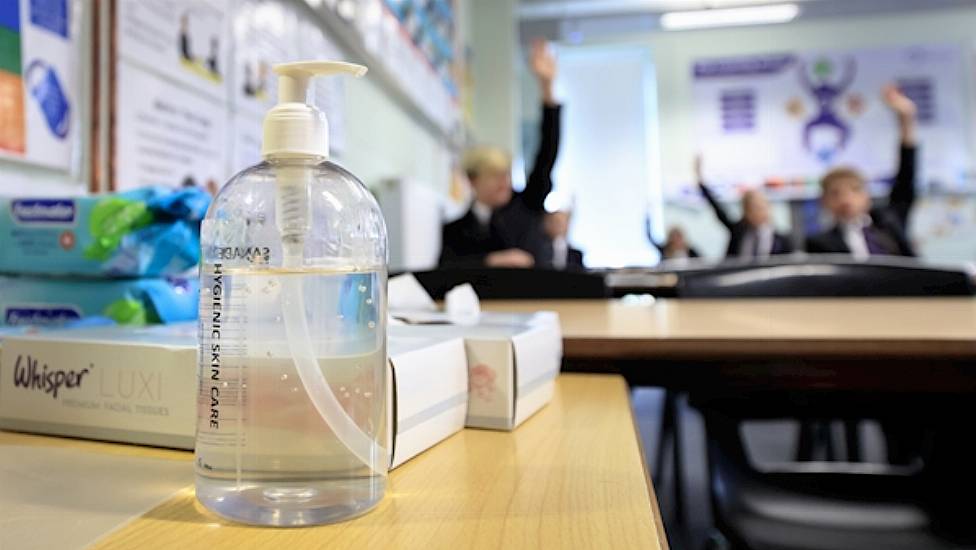 ‘Our Members Are Angry’ – Teachers Frustrated Over Hand Sanitiser Recalls