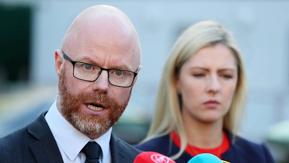 Decision On Christmas Visits To Be Made 'A Few Weeks Out', According To Health Minister