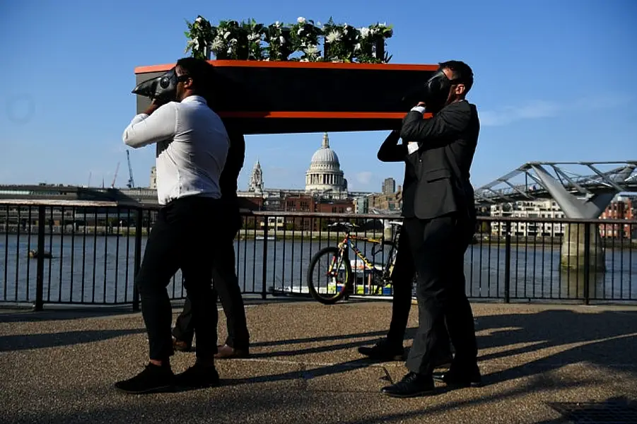 The ‘funeral procession for music’ along the Southbank (Kirsty O’Connor/PA)