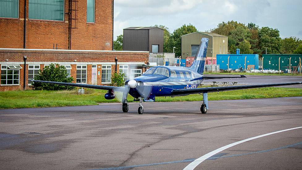 World’s First Hydrogen-Fuelled Flight Takes Off