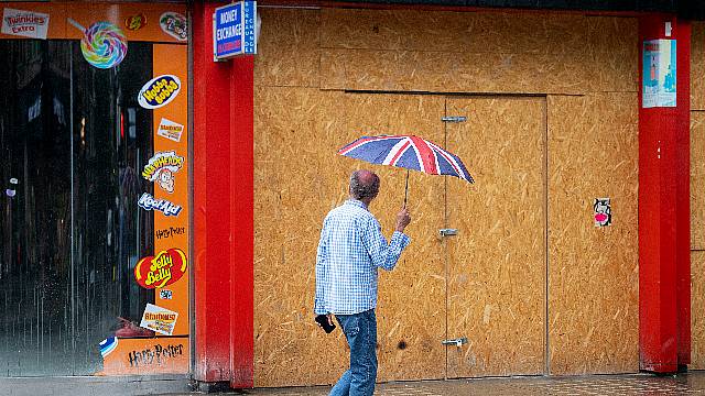 Uk Nosedives Into Largest Recession On Record