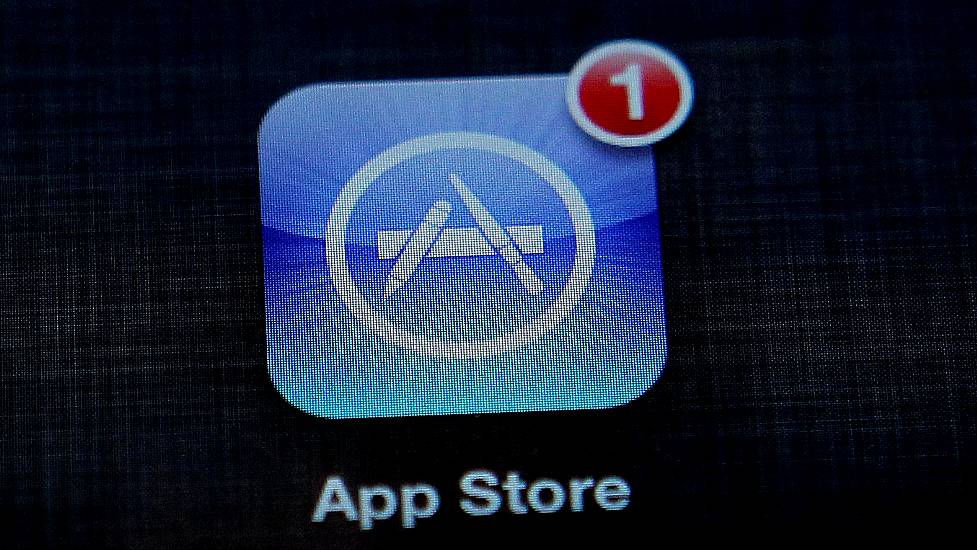 Apple Drops Fortnite From App Store Amid Direct Payment Row