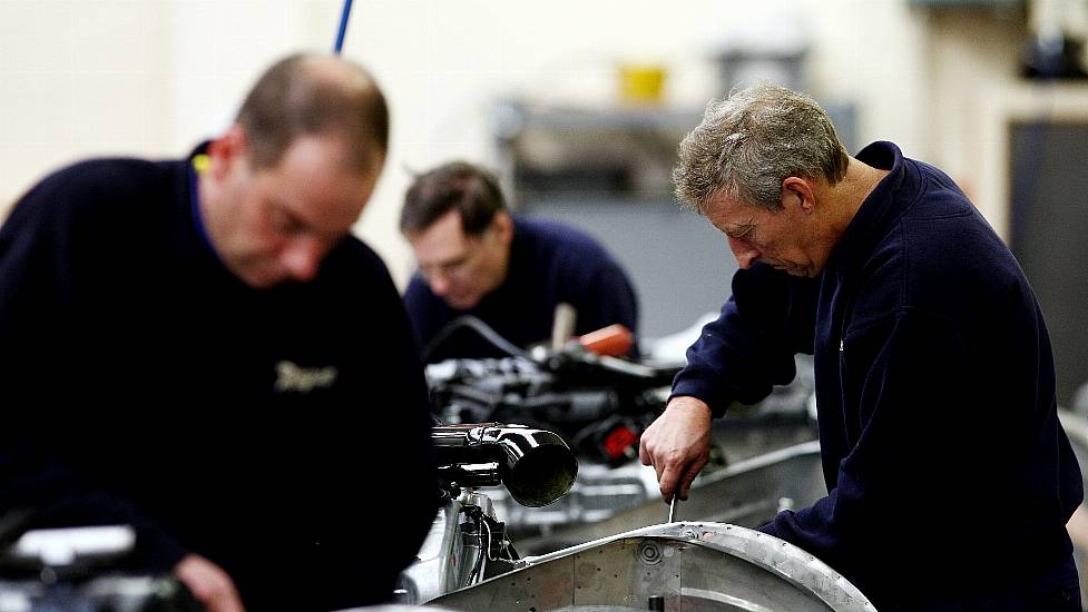 Uk Companies See Recovery Gain Speed In August But Job Cuts Mount