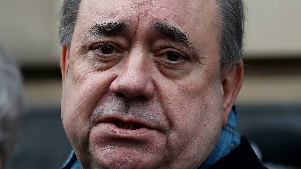 Salmond Inquiry Should See Unredacted Documents, Msps Say