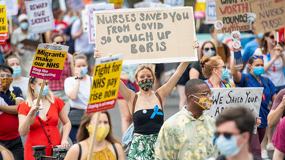 Nhs Workers Demand Pay Rise After Coronavirus Leaves Staff ‘On Their Knees’