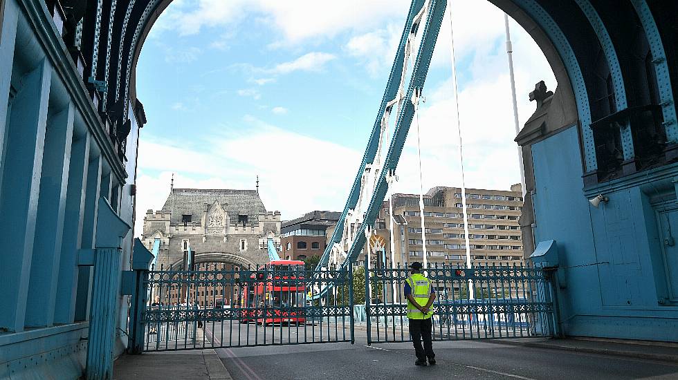 Tower Bridge Remains Closed To Motorists After ‘Fault’ Caused Gridlock