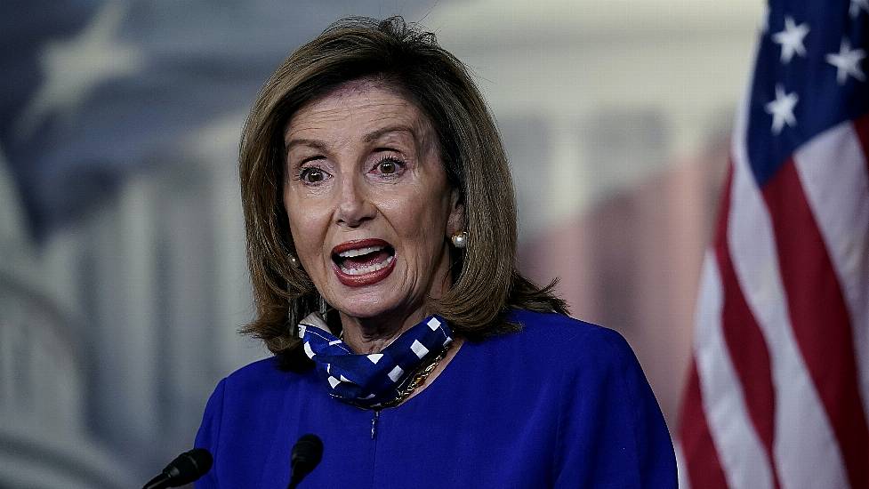 Us House Speaker Pelosi Criticised Over Visit To Hair Salon