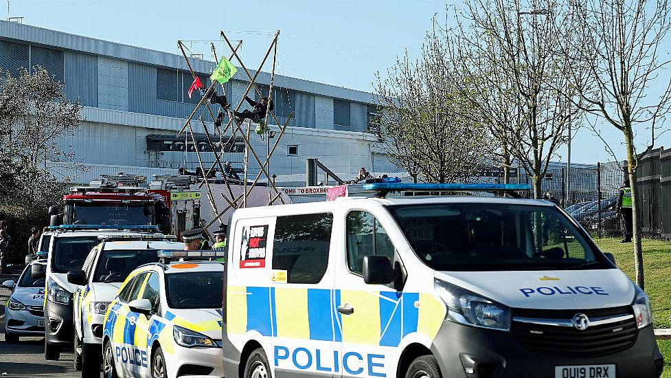 Extinction Rebellion Protesters Blockade Uk Newspaper Printers