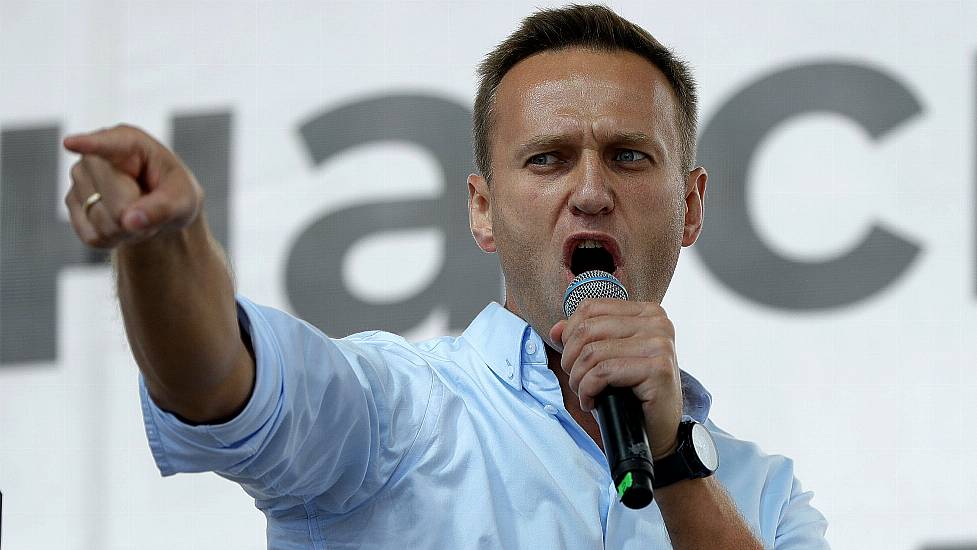 Merkel Won’t Rule Out Halting Pipeline Project Over Navalny Case, Says Spokesman