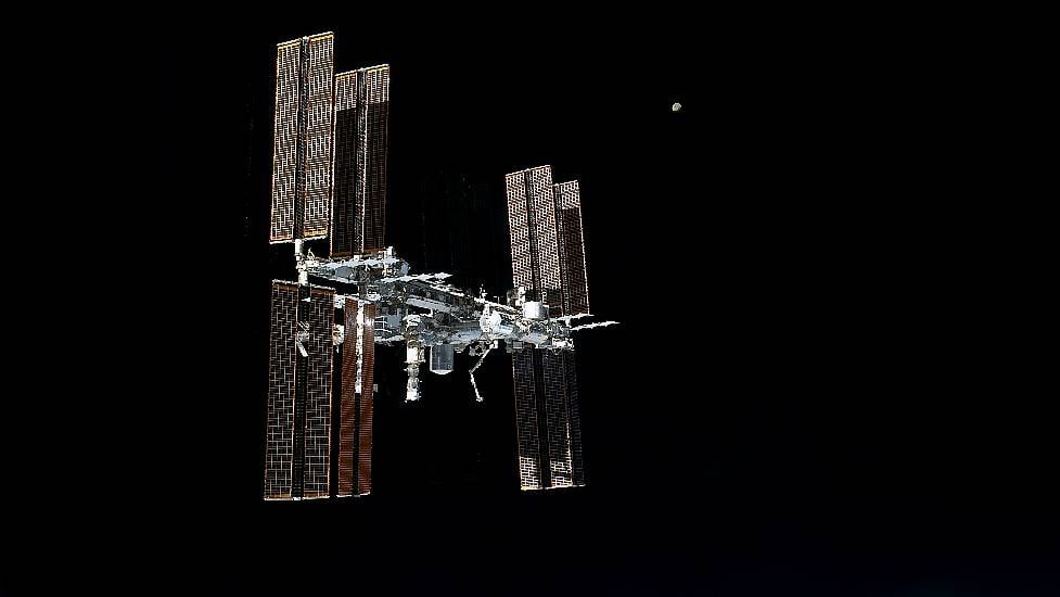 Space Station Air Leak Forces Middle-Of-Night Crew Wake-Up