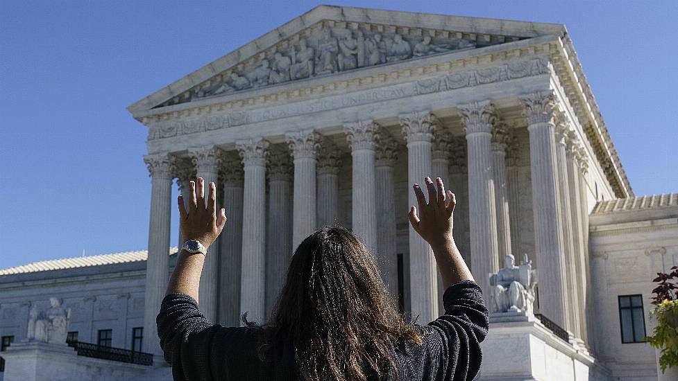 New Term For Supreme Court At Politically Fraught Time For Us