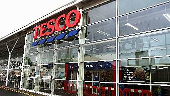 Tesco Ireland To Hire 1,150 Extra Staff As Online Demand Soars