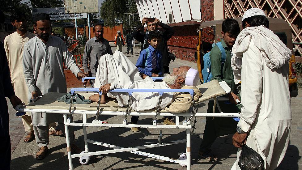 11 Killed In Stampede As Afghans Seek Pakistan Visas