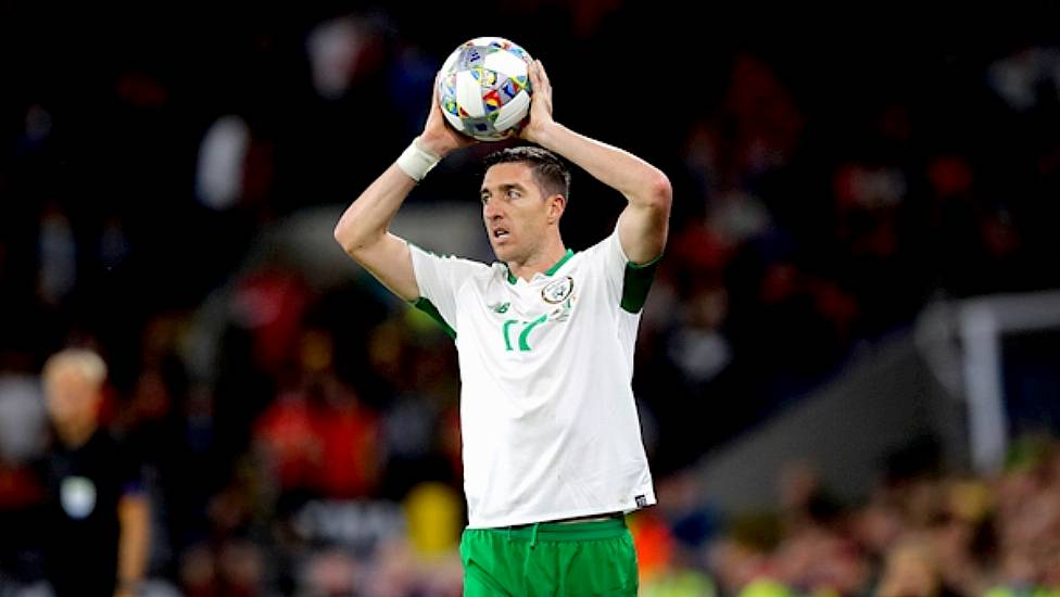 Former Ireland Defender Stephen Ward Signs With Ipswich Town