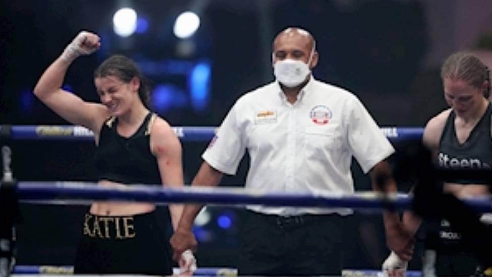 Katie Taylor Beats Defline Persoon By Unanimous Decision