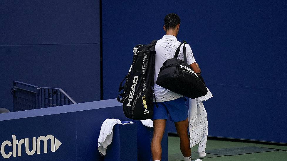 Djokovic Apologises While Osaka Cruises Into Us Open Quarter-Finals