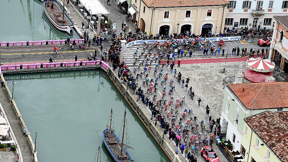 Giro D’italia Facing Calls To Finish Early Amid Growing Covid-19 Concerns