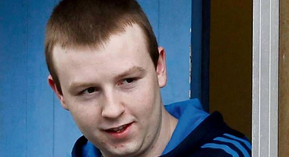 Murderer Threatened To Slit Prison Officer’s Throat With Sharpened Metal