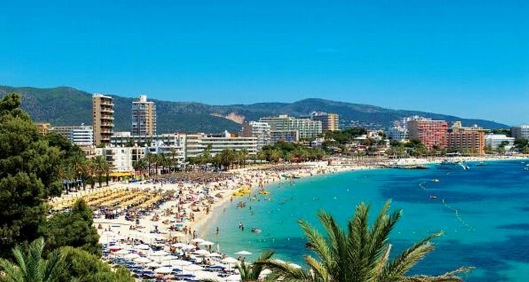 Eight Men Charged With Rape Of British Teenager In Magaluf