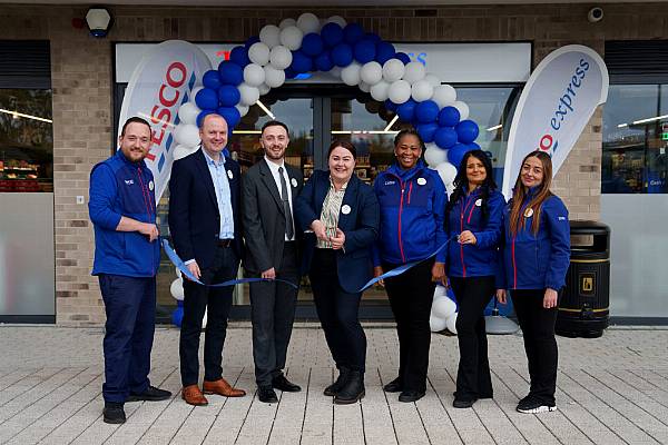 Tesco Ireland Opens New Store In Cookstown, Dublin