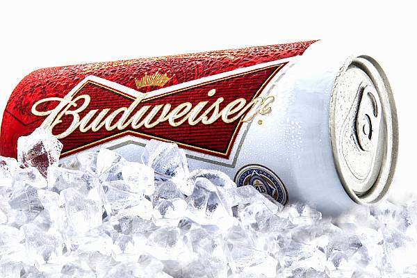 AB InBev Forecasts Higher 2021 Earnings As Countries Emerge From Lockdown