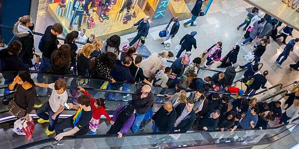 Fed-up Britons Returning To Shops Despite Lockdown And 'Beast from the East'