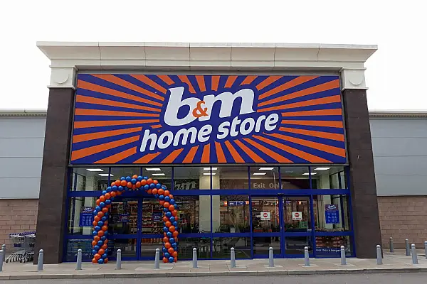 UK Discounter B&M Says CEO Arora To Retire Next Year