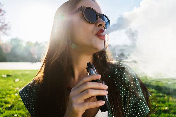 Imperial Brands Off To Good Start, Eyes Vaping Improvement