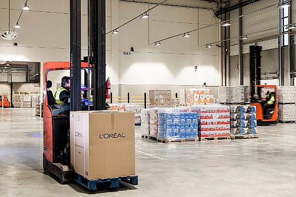 L’Oréal Ireland Donates Hygiene Products And Hand Sanitisers To Frontline Workers