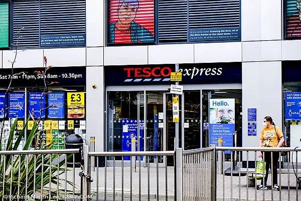 Barclays Explores Deal For Tesco Banking Business