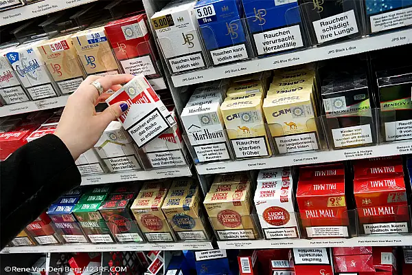 Public Health Bill Moves Closer To Banning The Sale of Tobacco Products To Under-21s