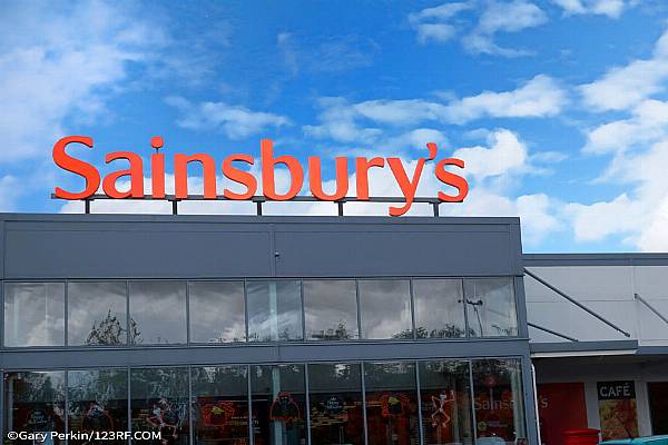 Sainsbury’s Targets 10% Profit Growth As It Gains Shoppers