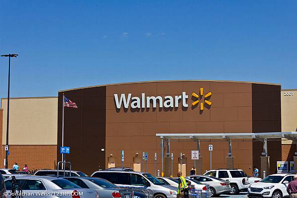 Walmart Changes Starting Pay Structure For Entry-Level Store Workers