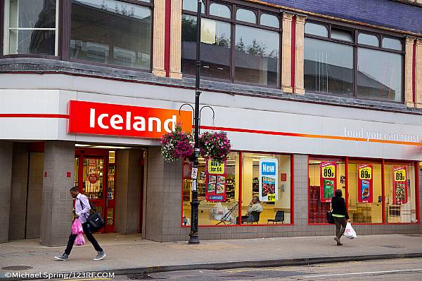 Dunnes Stores Adds Iceland Food Concessions To Two Dublin Locations