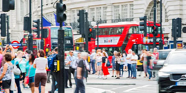 UK Retail Sales Fall In Sept Despite Panic Buying Of Fuel