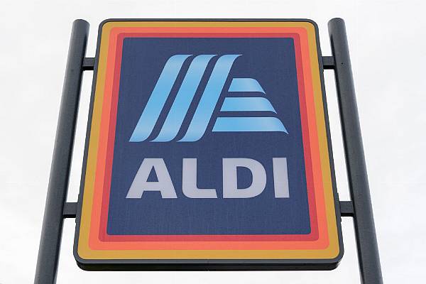 Aldi Opens Ardee Store, Creates 20 New Jobs