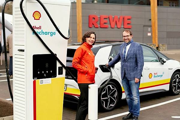 Shell And REWE To Roll Out Fast Charging Stations In Berlin