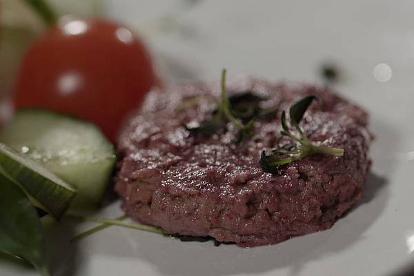 Cultured Meat To Emerge As Backbone Of Sustainable Meat Industry: GlobalData