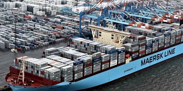 Maersk Cuts 2018 Profit Forecast, But Eyes Market Recovery