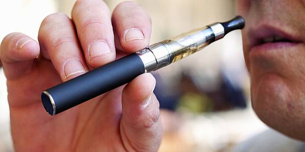 India Bans E-Cigarettes In Setback For Juul, Philip Morris