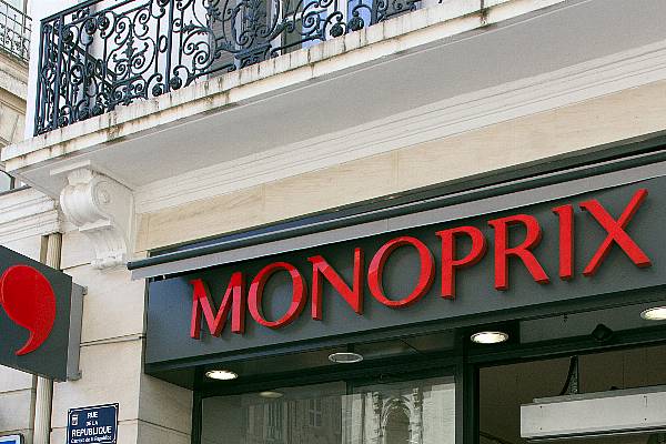 Monoprix Launches New Shop & Give Service