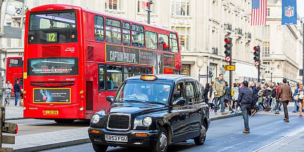 UK Retail Sales Make Weak Recovery In December