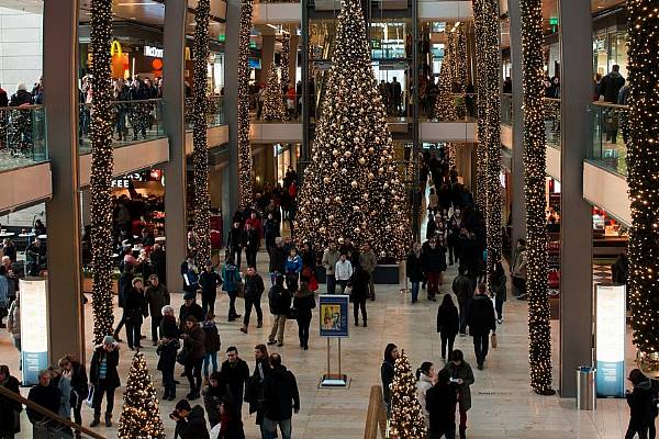 German Christmas Sales To Increase By 3%, HDE Predicts