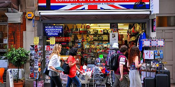 UK Shoppers To Spend £695m On Father's Day This Year: GlobalData