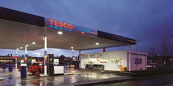 Battle At The Pumps: Asda, Tesco Cut Fuel Prices